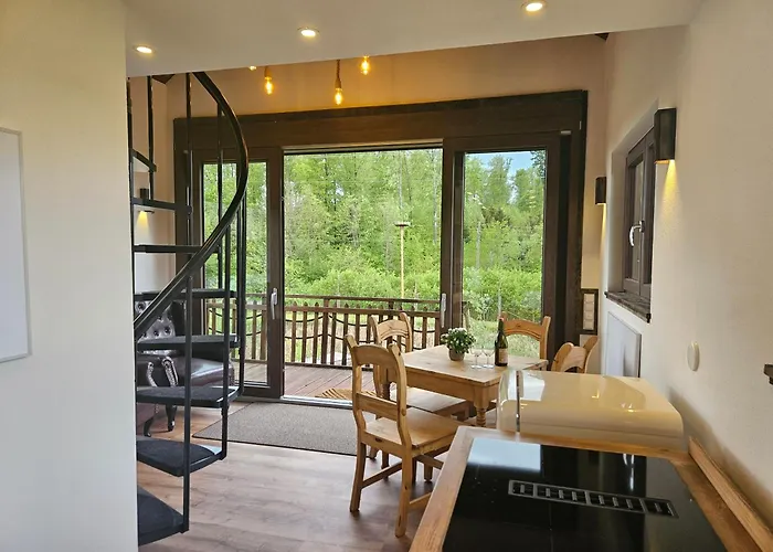 Baumhaus Heuhuette *