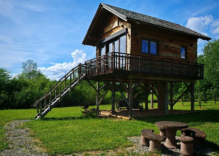 Apartman Baumhaus Heuhuette *