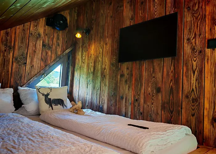 Baumhaus Heuhuette *